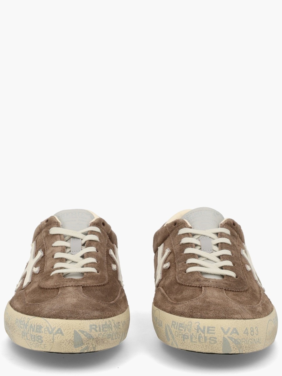 nanito_source_url:https://nokinstyle.com/2341164/sneaker-david.jpg