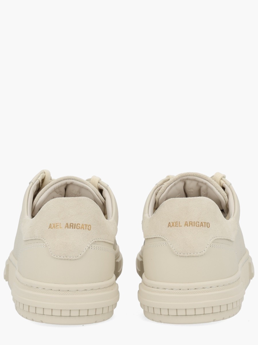 nanito_source_url:https://nokinstyle.com/2331793/atlas-sneaker.jpg