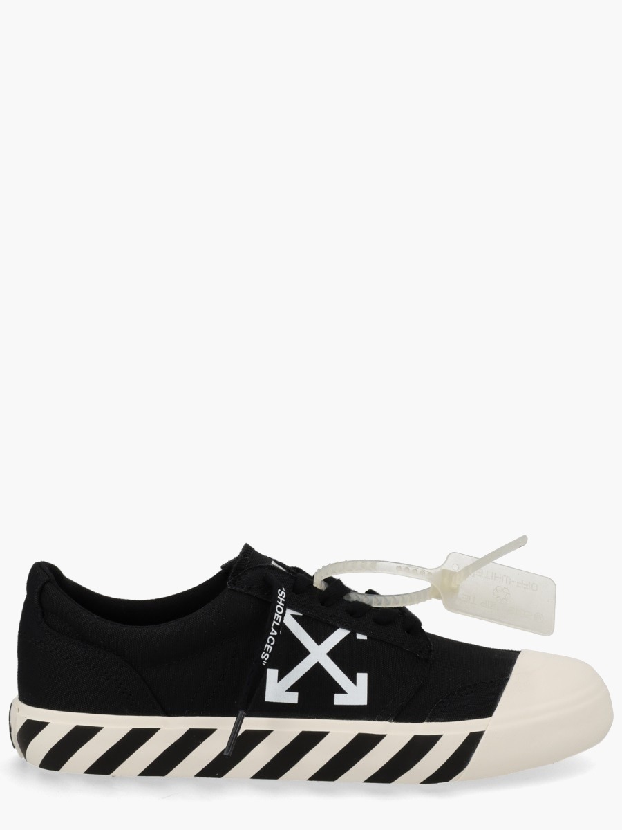 nanito_source_url:https://nokinstyle.com/2413137/sneaker-vulc-undercut.jpg