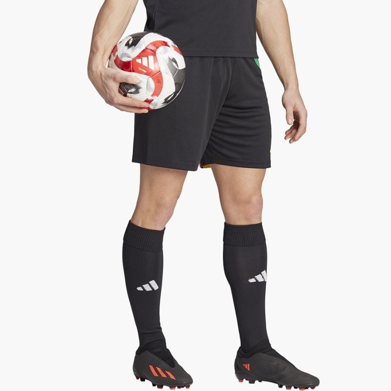 nanito_source_url:https://b2bsportswholesale.net/public/storage/productimages/bc/b5/e5/89/985172/image/xlarge_clean.jpg