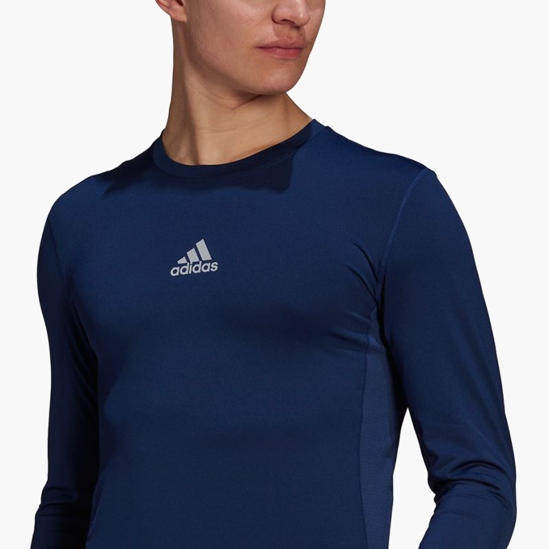 nanito_source_url:https://b2bsportswholesale.net/public/storage/productimages/5d/aa/24/73/2203333/image/xlarge_clean.jpg