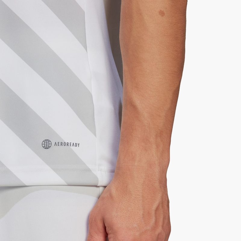 nanito_source_url:https://b2bsportswholesale.net/public/storage/productimages/8d/7a/5b/e4/2225683/image/xlarge_clean.jpg