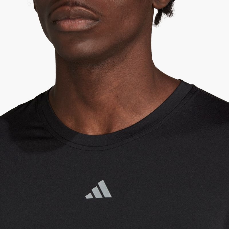 nanito_source_url:https://b2bsportswholesale.net/public/storage/productimages/7a/eb/19/99/955095/image/xlarge_clean.jpg