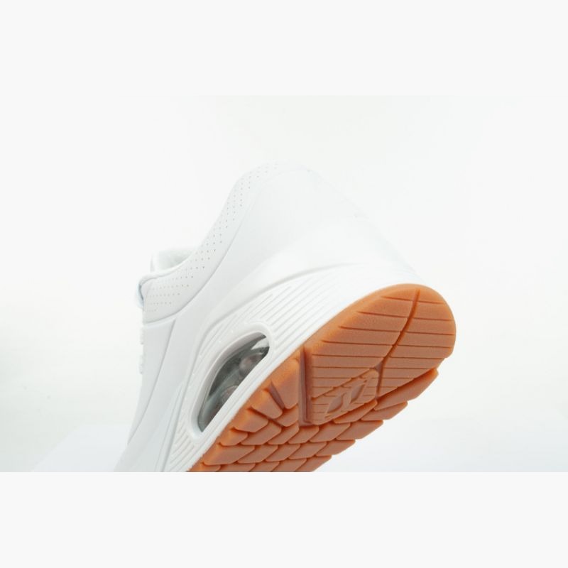 nanito_source_url:https://b2bsportswholesale.net/public/storage/productimages/4b/82/64/87/989407/image/xlarge_clean.jpg