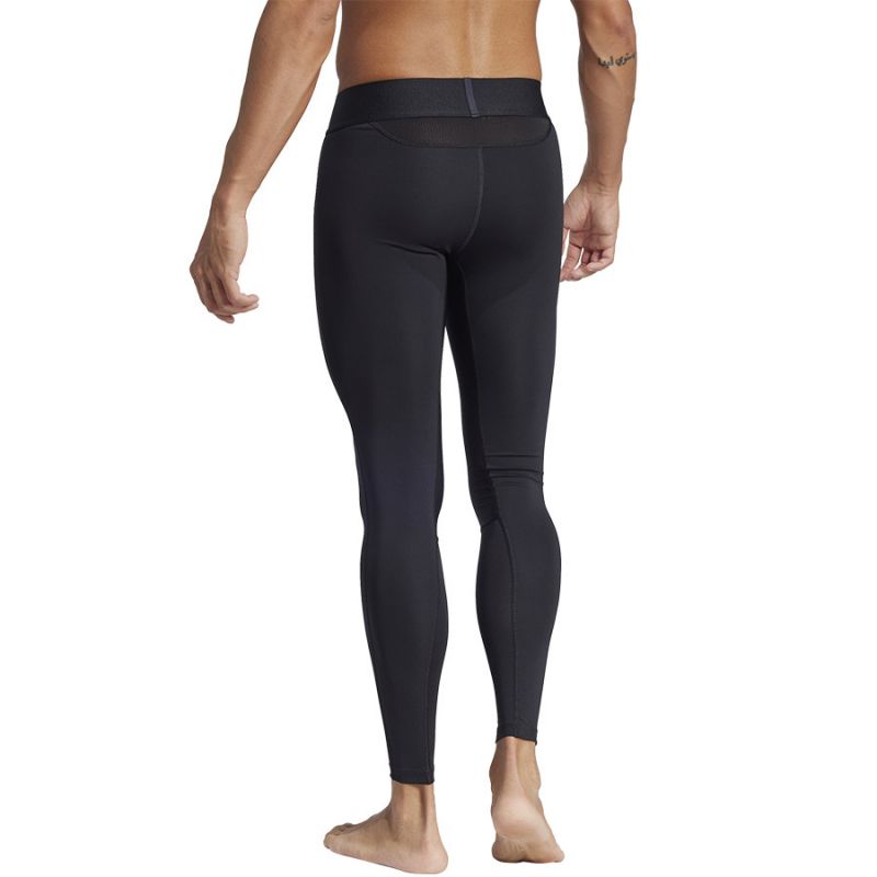 nanito_source_url:https://b2bsportswholesale.net/public/storage/productimages/ca/1a/e5/e4/1375129/image/xlarge_clean.jpg