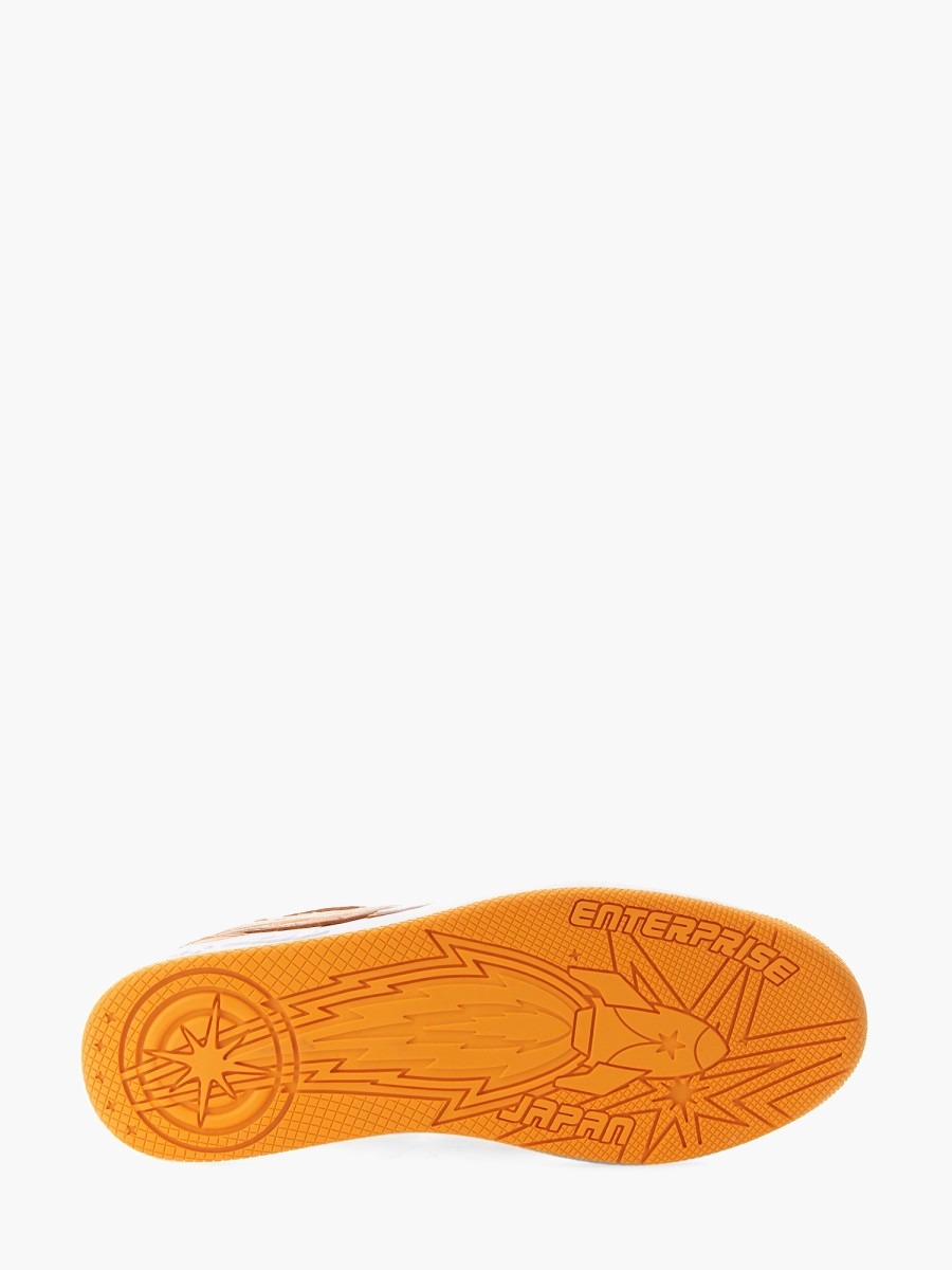 nanito_source_url:https://nokinstyle.com/2358801/ej-rocket-sneaker.jpg