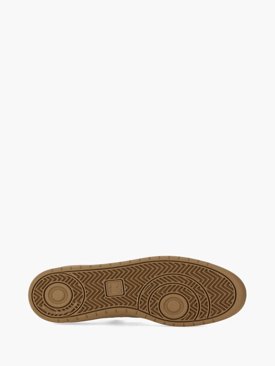 nanito_source_url:https://nokinstyle.com/2348792/sneaker-v-12.jpg