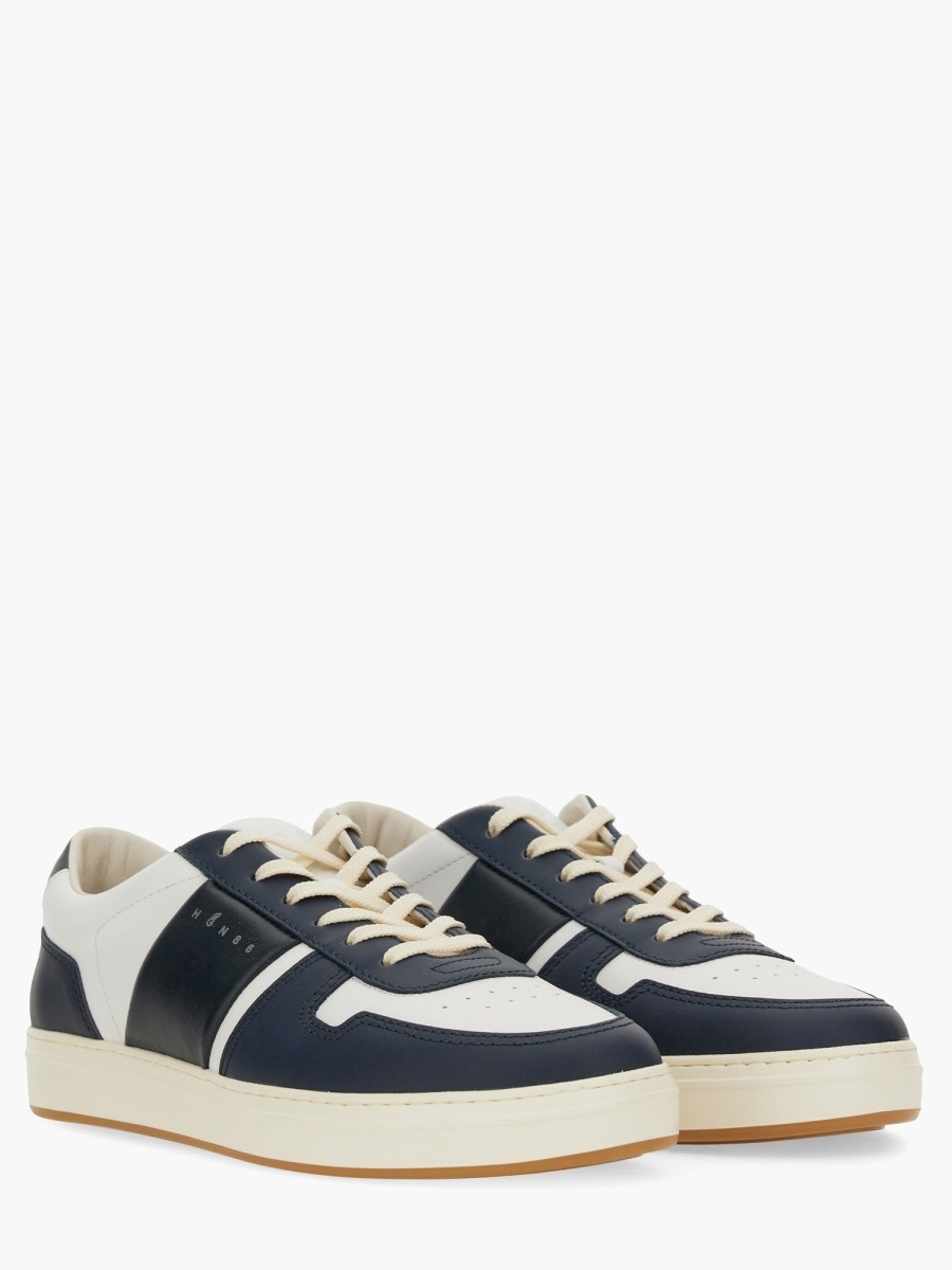 nanito_source_url:https://nokinstyle.com/2360375/hogan-h-tv-sneaker.jpg