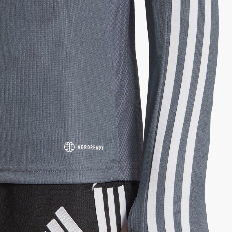 nanito_source_url:https://b2bsportswholesale.net/public/storage/productimages/a5/2b/d6/79/1418180/image/xlarge_clean.jpg