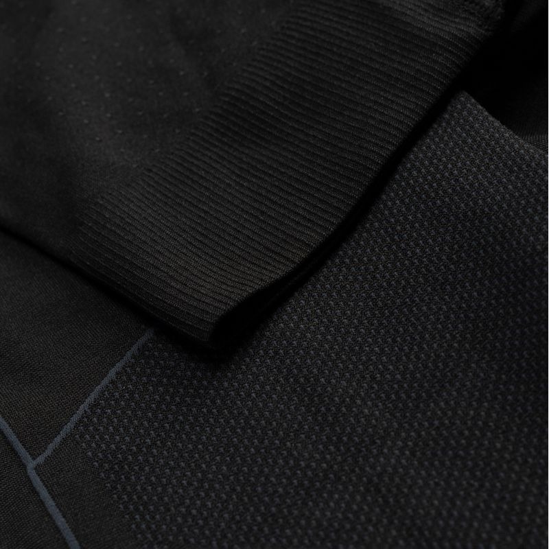 nanito_source_url:https://b2bsportswholesale.net/public/storage/productimages/f2/e2/aa/40/1676062/image/xlarge_clean.jpg