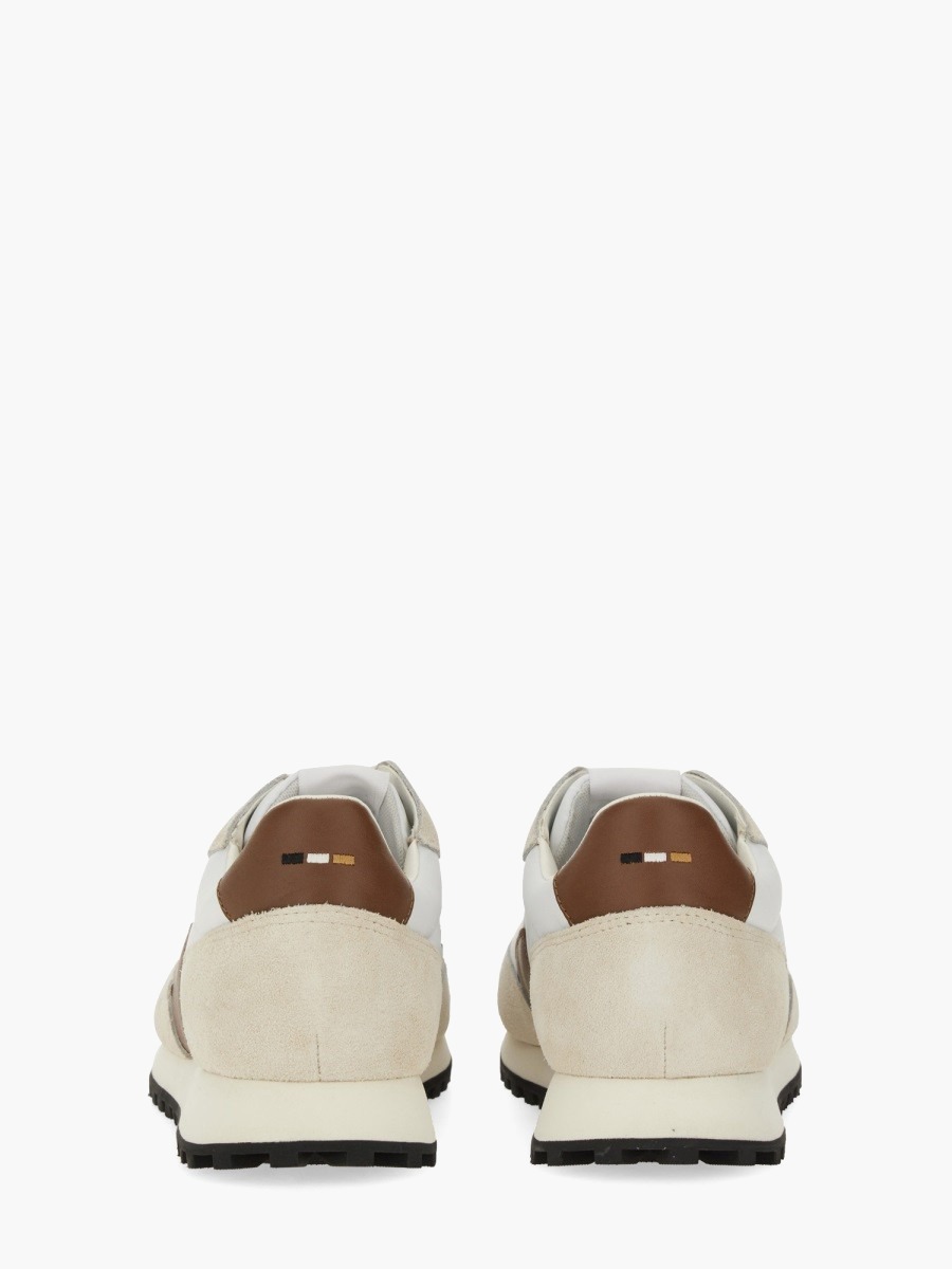 nanito_source_url:https://nokinstyle.com/2372213/parkour-sneaker.jpg