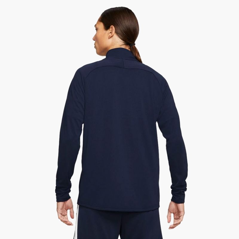 nanito_source_url:https://b2bsportswholesale.net/public/storage/productimages/04/fc/44/a7/642099/image/xlarge_clean.jpg