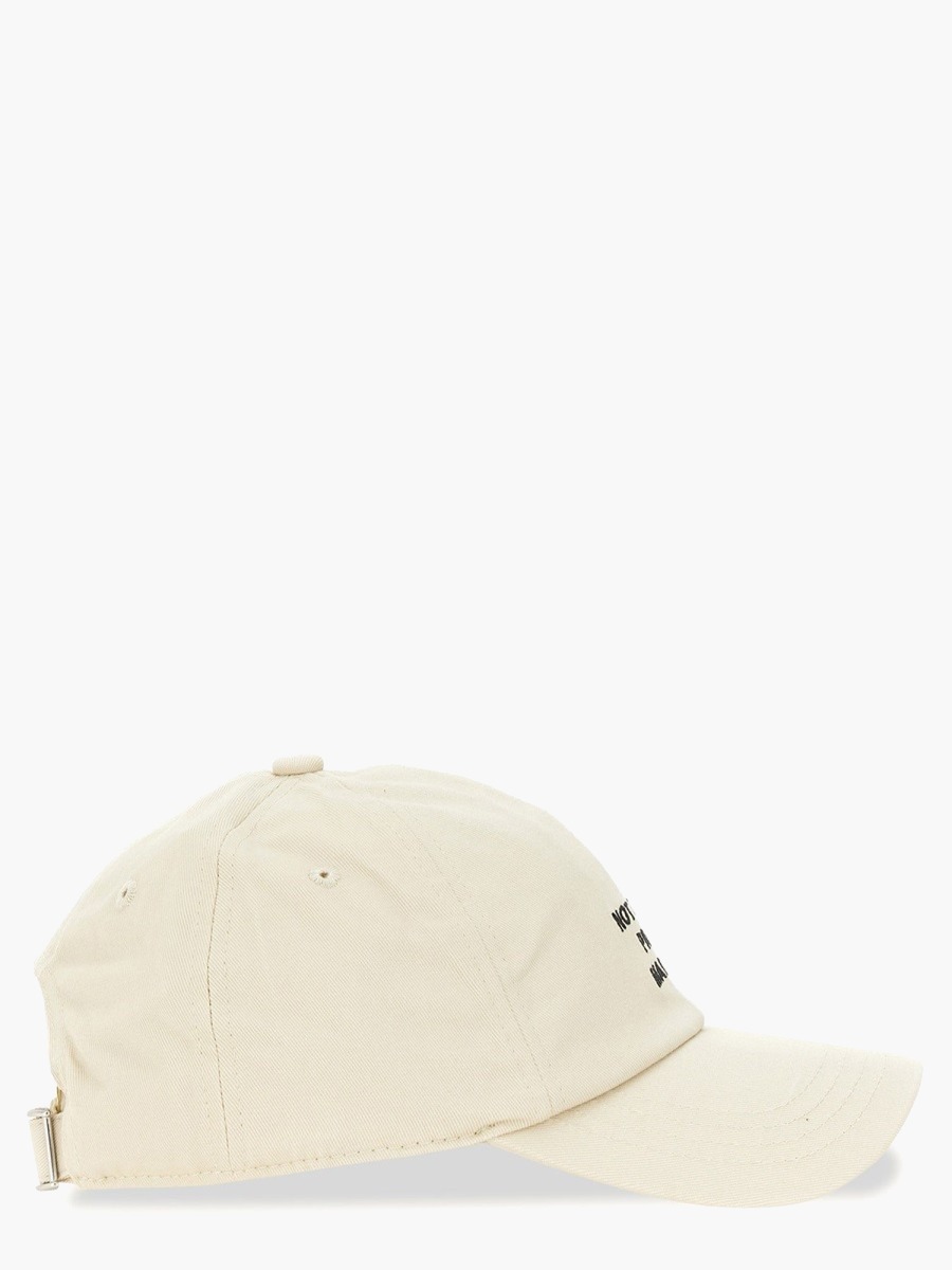 nanito_source_url:https://nokinstyle.com/2326218/baseball-cap.jpg