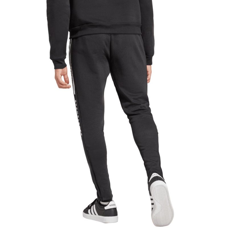 nanito_source_url:https://b2bsportswholesale.net/public/storage/productimages/aa/e8/75/be/1154349/image/xlarge_clean.jpg