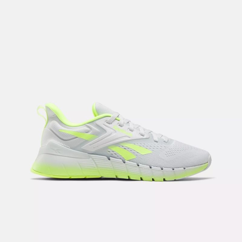 nanito_source_url:https://b2bsportswholesale.net/public/storage/productimages/8e/4a/f6/e1/1183331/image/xlarge_clean.jpg