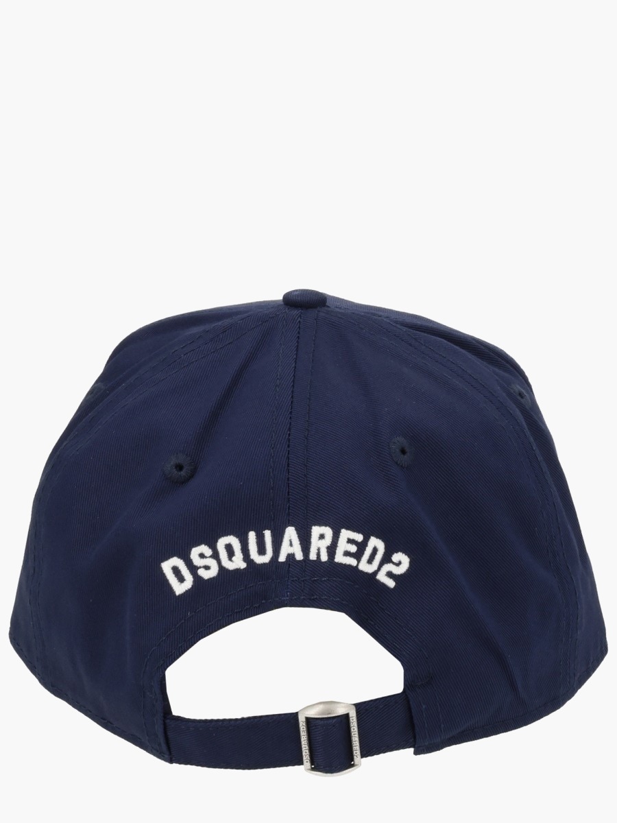 nanito_source_url:https://nokinstyle.com/2327631/d2-college-baseball-cap.jpg