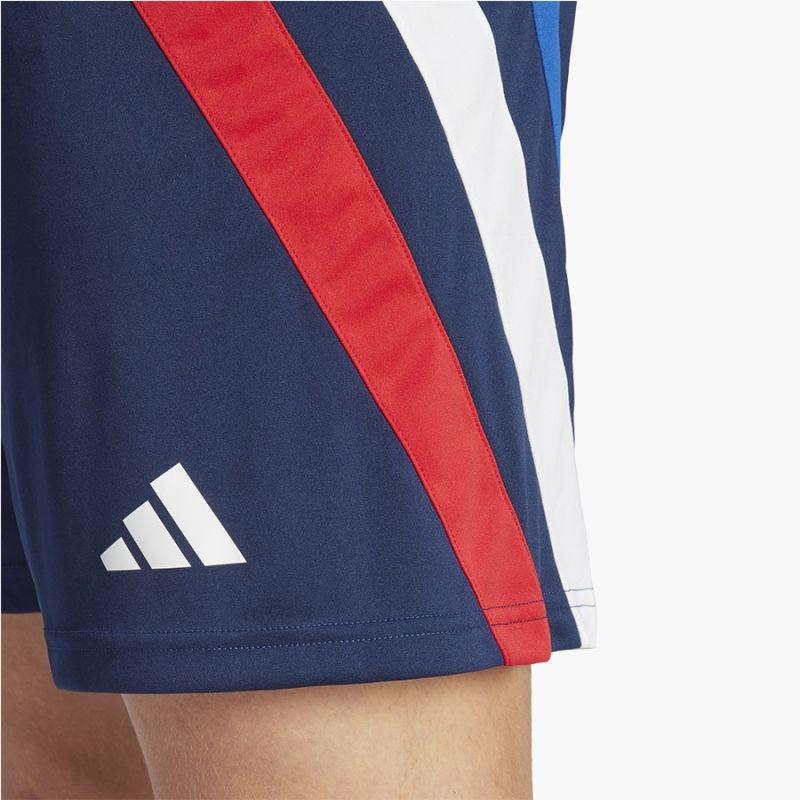 nanito_source_url:https://b2bsportswholesale.net/public/storage/productimages/82/d3/eb/7f/985169/image/xlarge_clean.jpg