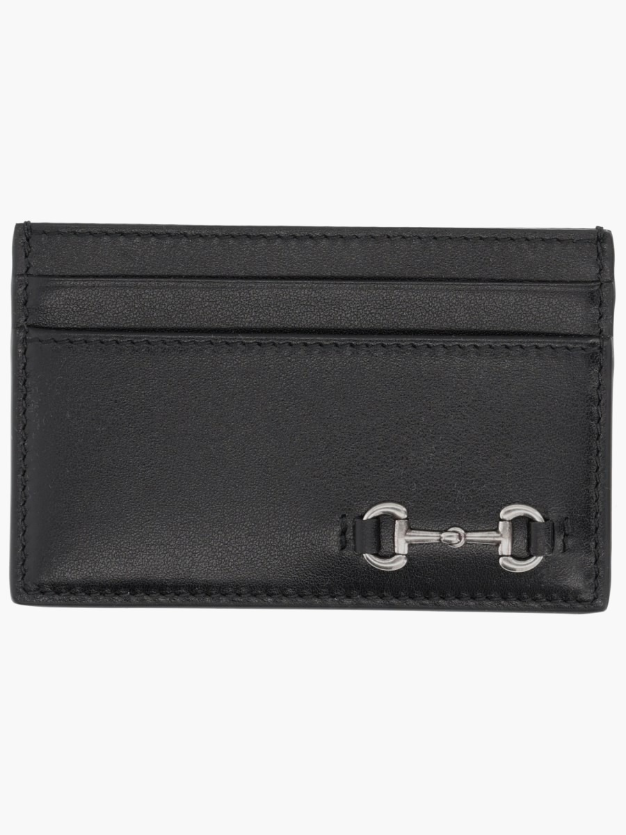 nanito_source_url:https://nokinstyle.com/2379689/leather-card-holder.jpg