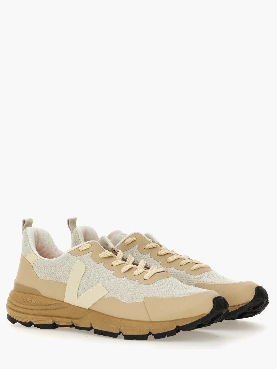nanito_source_url:https://nokinstyle.com/2347326/sneaker-dekkan.jpg