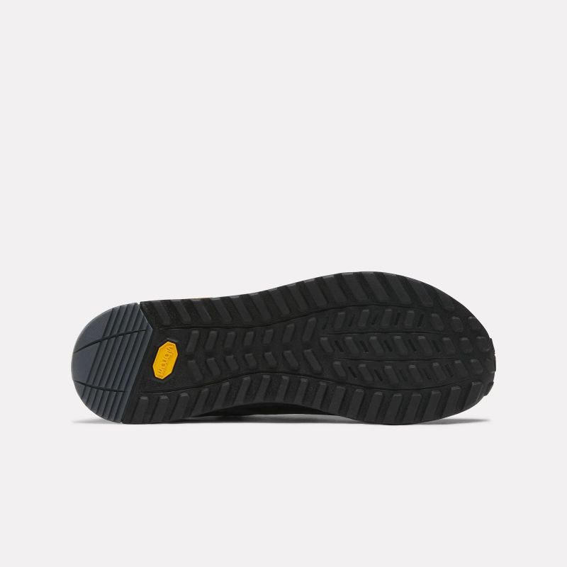 nanito_source_url:https://b2bsportswholesale.net/public/storage/productimages/7c/f9/04/99/1168930/image/xlarge_clean.jpg