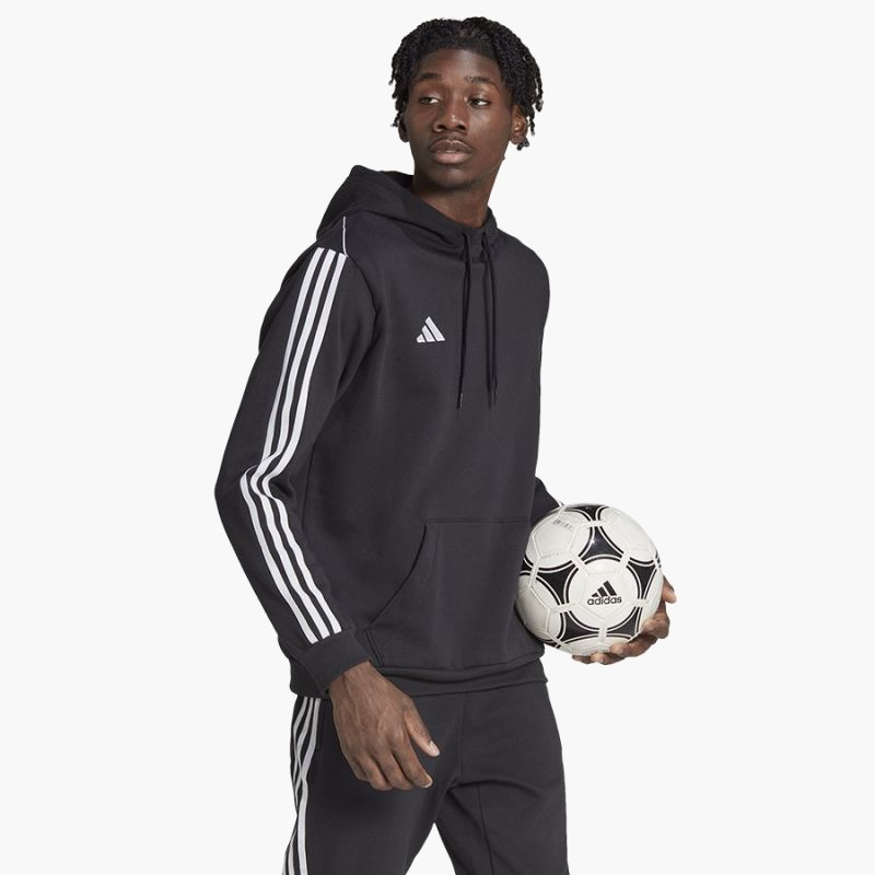 nanito_source_url:https://b2bsportswholesale.net/public/storage/productimages/a1/7a/ff/ff/1259741/image/xlarge_clean.jpg