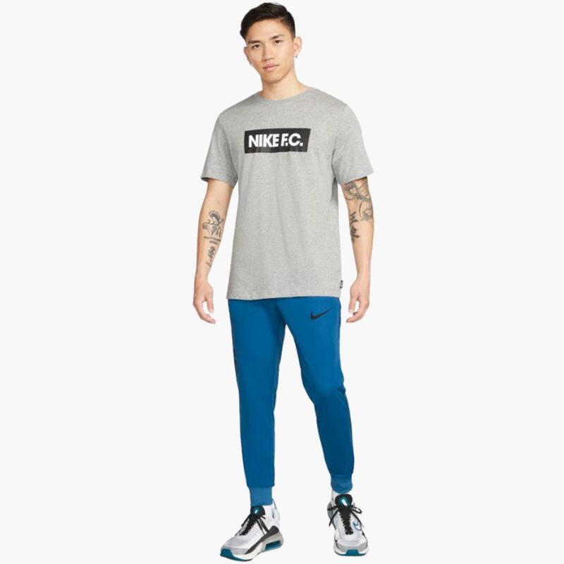 nanito_source_url:https://b2bsportswholesale.net/public/storage/productimages/53/d4/73/d5/2224810/image/xlarge_clean.jpg
