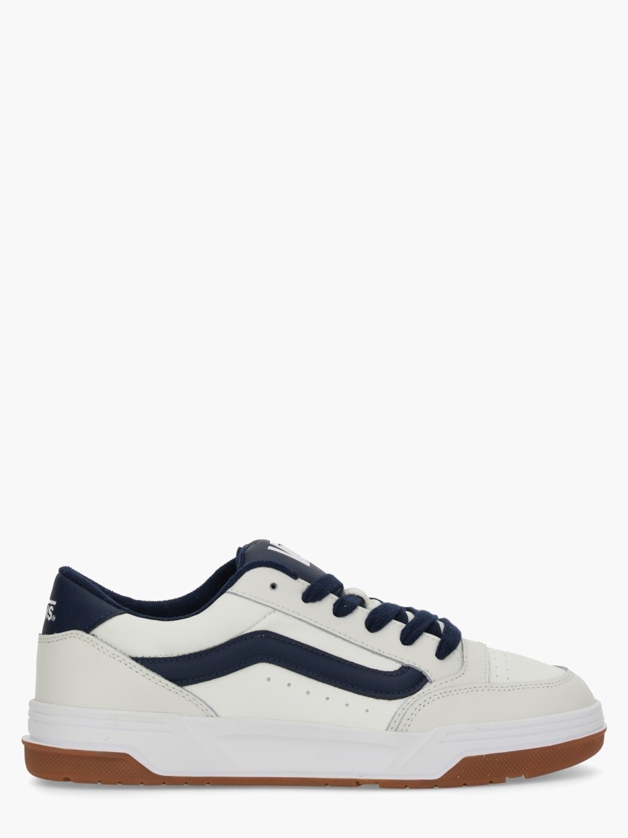 nanito_source_url:https://nokinstyle.com/2386910/sneaker-hylane.jpg
