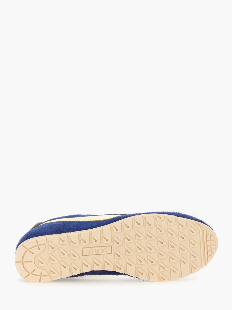 nanito_source_url:https://nokinstyle.com/2387058/windspin-sneaker.jpg
