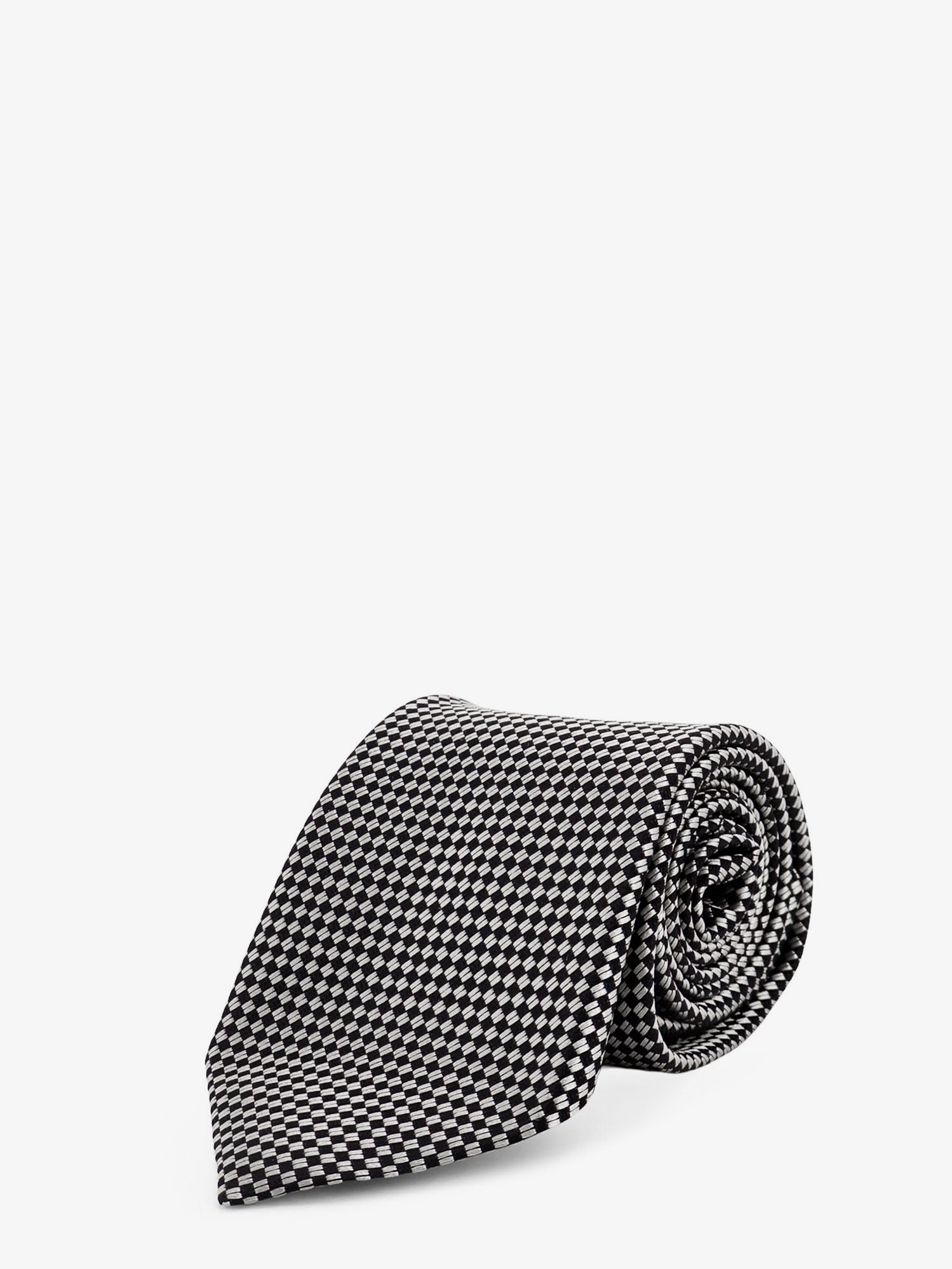 nanito_source_url:https://nokinstyle.com/2402262/silk-tie.jpg