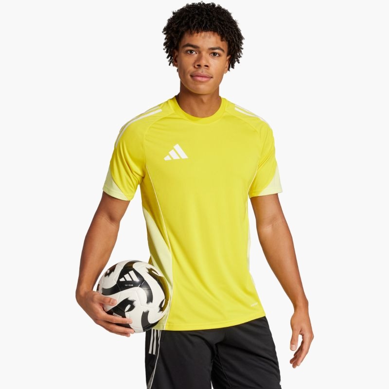 nanito_source_url:https://b2bsportswholesale.net/public/storage/productimages/a7/38/73/49/1502871/image/xlarge_clean.jpg