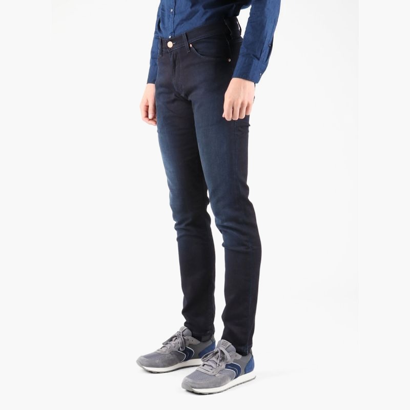 nanito_source_url:https://b2bsportswholesale.net/public/storage/productimages/35/20/09/b6/636232/image/xlarge_clean.jpg