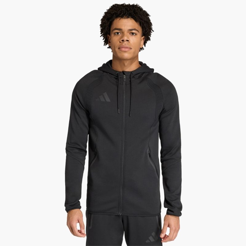 nanito_source_url:https://b2bsportswholesale.net/public/storage/productimages/00/1e/e4/db/1941205/image/xlarge_clean.jpg