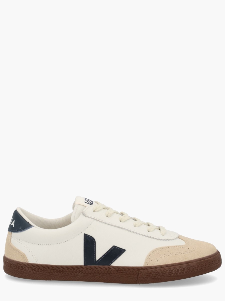 nanito_source_url:https://nokinstyle.com/2373537/volley-sneaker.jpg