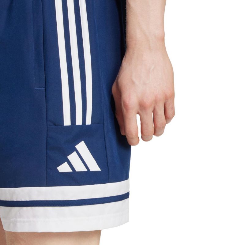 nanito_source_url:https://b2bsportswholesale.net/public/storage/productimages/ee/01/d8/1b/1521782/image/xlarge_clean.jpg