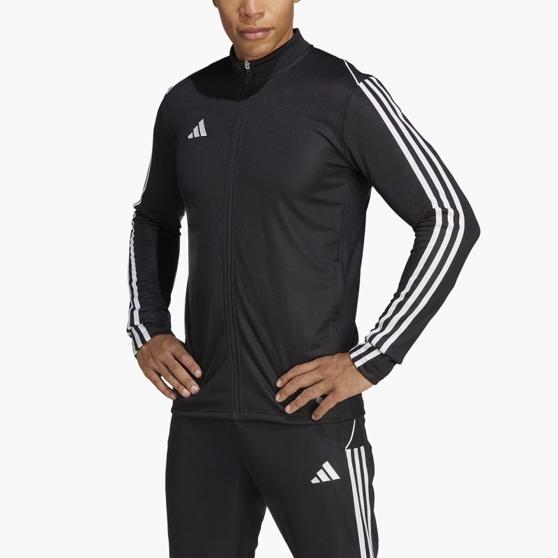 nanito_source_url:https://b2bsportswholesale.net/public/storage/productimages/32/cc/fe/b3/935143/image/xlarge_clean.jpg