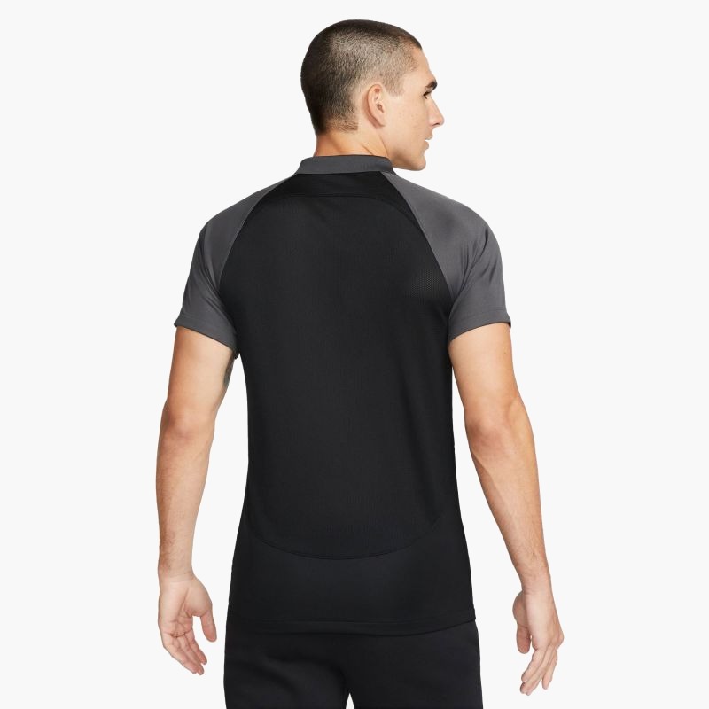 nanito_source_url:https://b2bsportswholesale.net/public/storage/productimages/33/22/41/e3/873748/image/xlarge_clean.jpg
