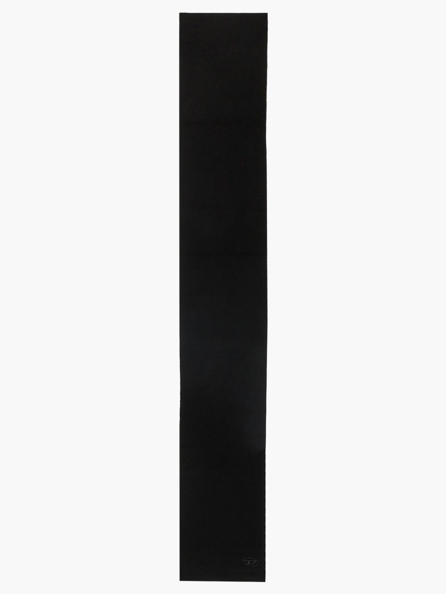 nanito_source_url:https://nokinstyle.com/2369030/k-coder-scarf.jpg