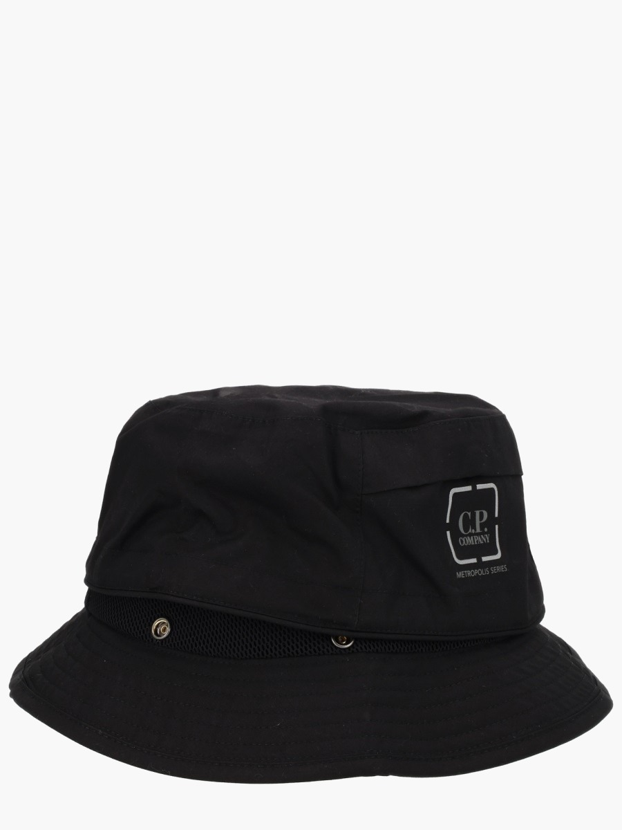 nanito_source_url:https://nokinstyle.com/2329633/bucket-hat-with-logo.jpg