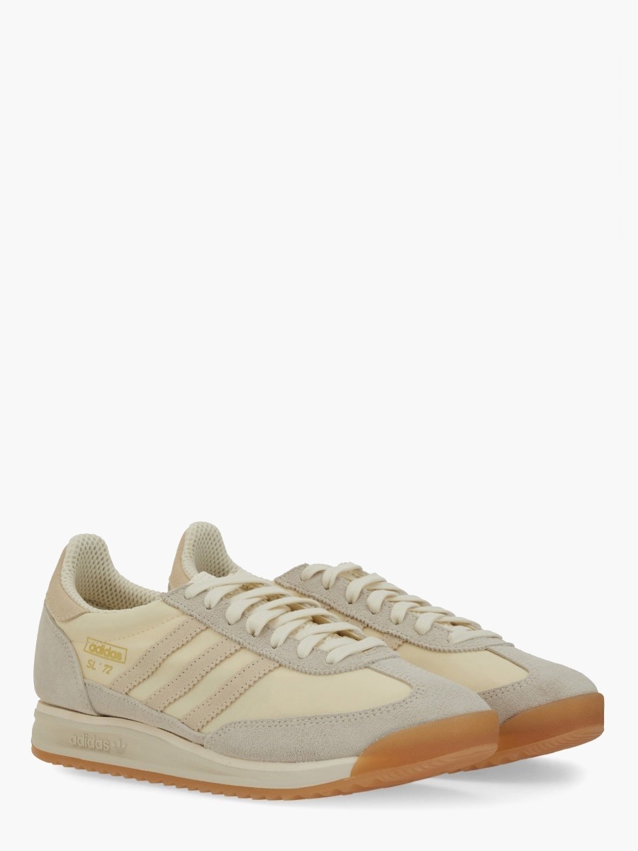 nanito_source_url:https://nokinstyle.com/2387477/sneaker-sl-72-rs.jpg