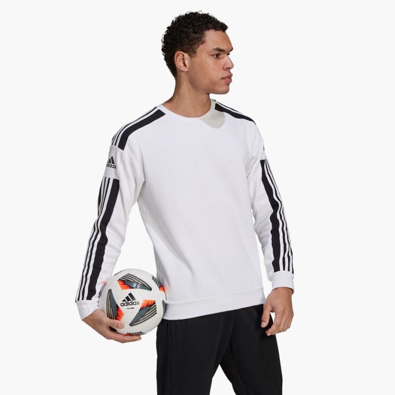 nanito_source_url:https://b2bsportswholesale.net/public/storage/productimages/a8/87/c4/fc/2178039/image/xlarge_clean.jpg