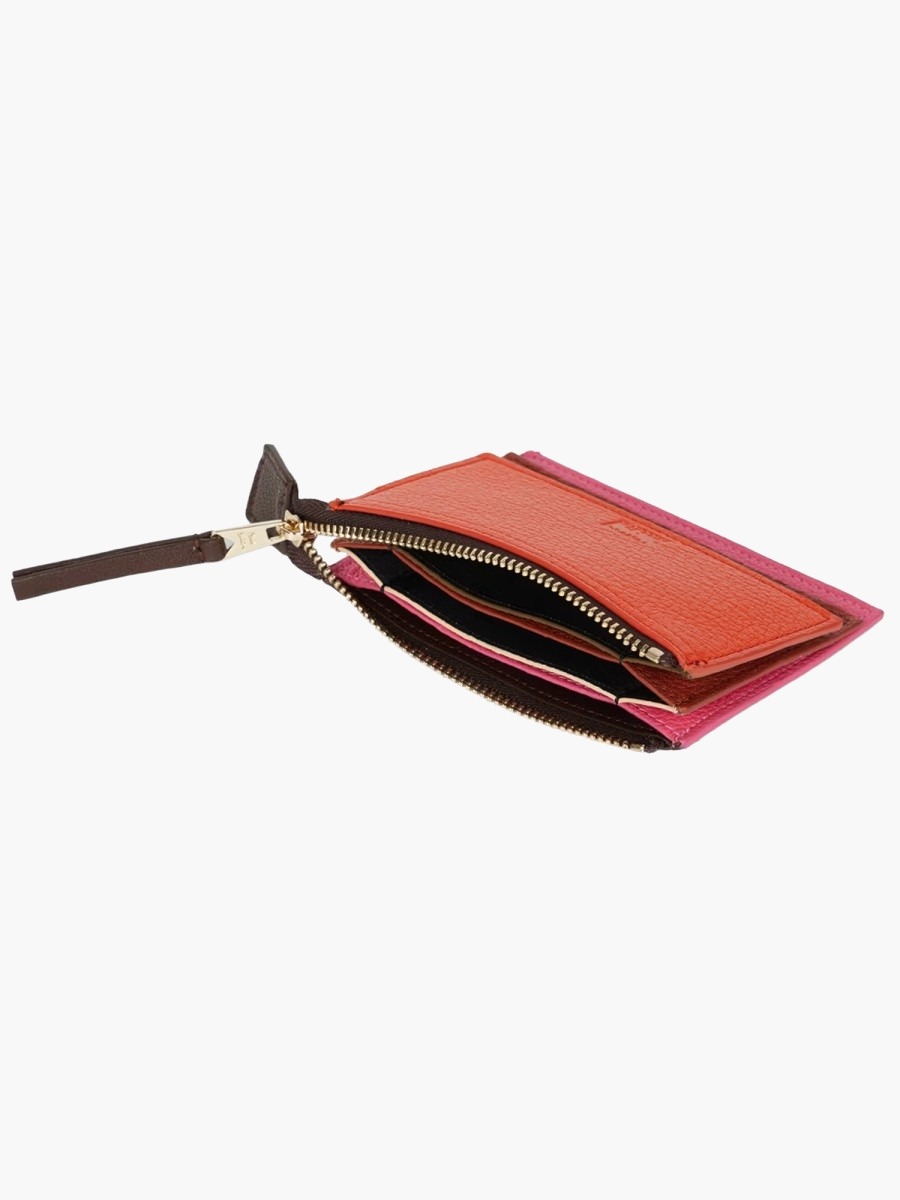 nanito_source_url:https://nokinstyle.com/2328815/card-holder-concertina.jpg