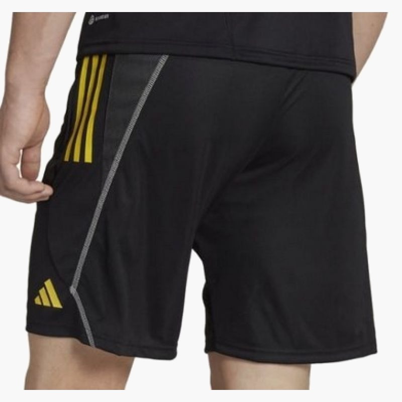 nanito_source_url:https://b2bsportswholesale.net/public/storage/productimages/c0/7b/c6/59/968717/image/xlarge_clean.jpg