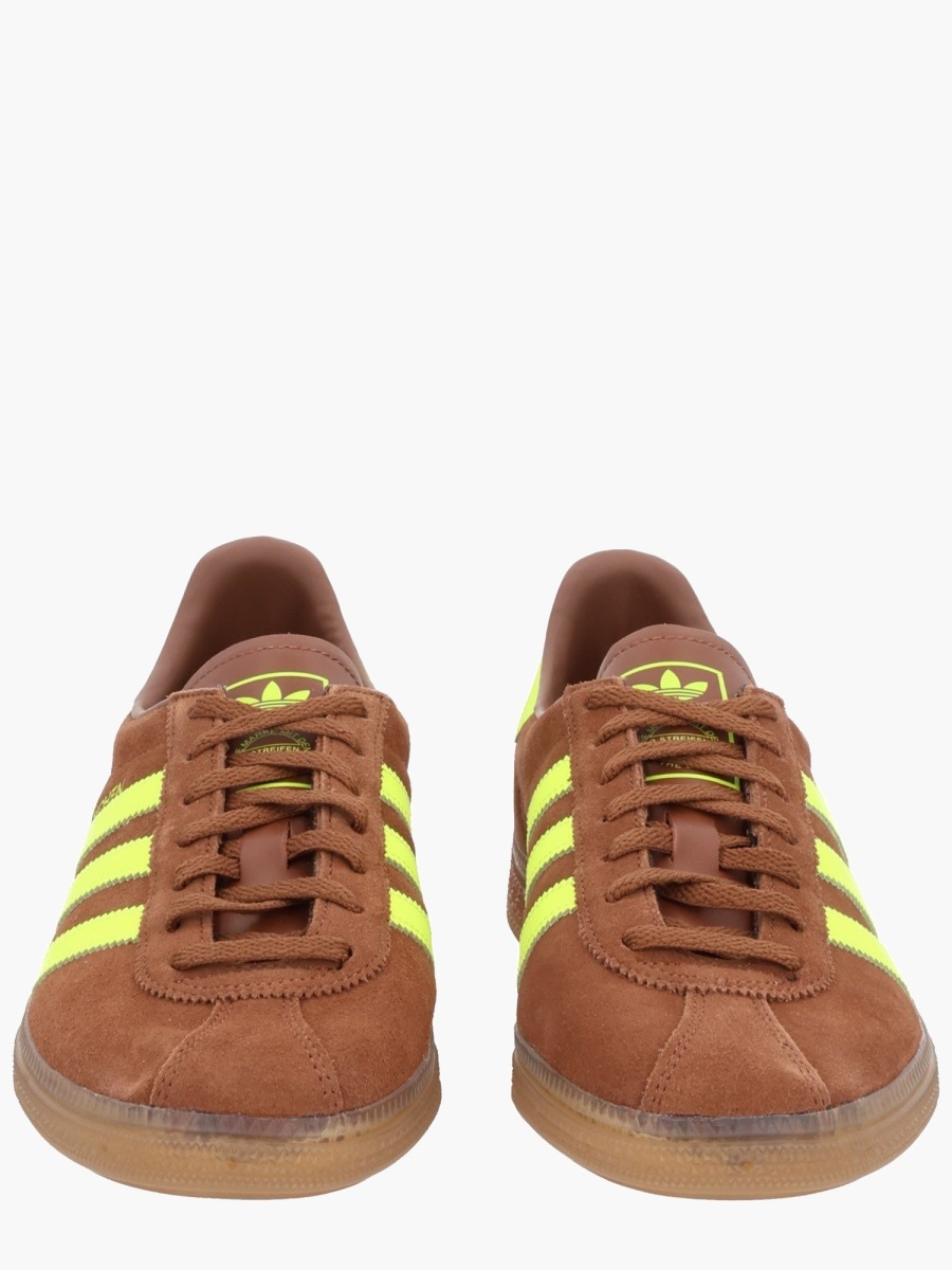 nanito_source_url:https://nokinstyle.com/2379284/sneaker-muenchen.jpg