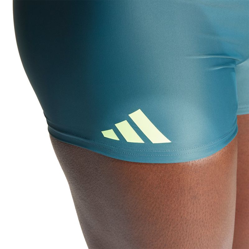 nanito_source_url:https://b2bsportswholesale.net/public/storage/productimages/31/ef/1f/0d/1091363/image/xlarge_clean.jpg