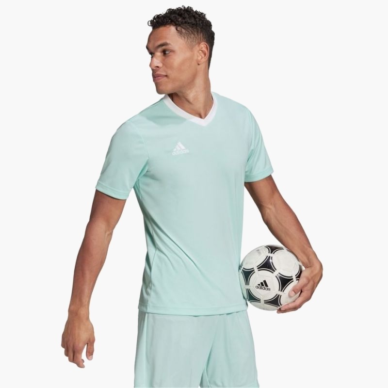nanito_source_url:https://b2bsportswholesale.net/public/storage/productimages/f2/86/d0/d1/785805/image/xlarge_clean.jpg
