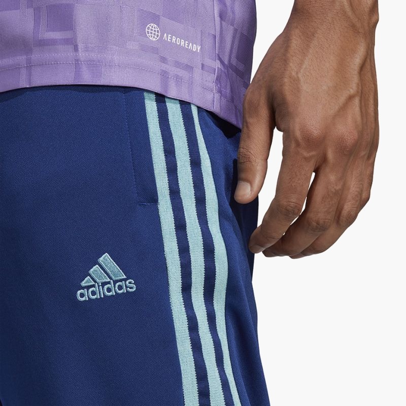 nanito_source_url:https://b2bsportswholesale.net/public/storage/productimages/72/59/20/b2/1078847/image/xlarge_clean.jpg