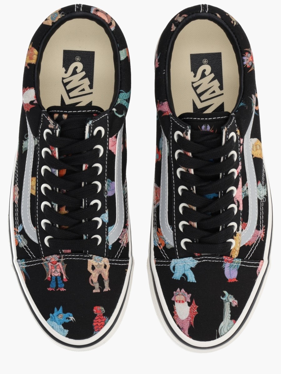 nanito_source_url:https://nokinstyle.com/2377546/sneaker-otw-old-skool-vans-x-undercover.jpg