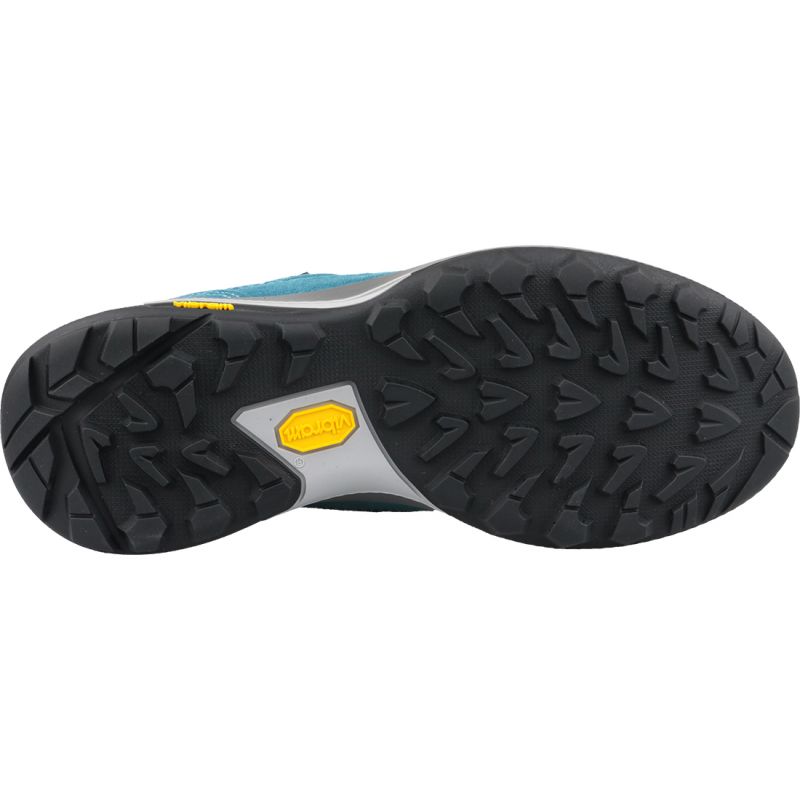 nanito_source_url:https://b2bsportswholesale.net/public/storage/productimages/bf/74/43/94/514805/image/xlarge_clean.jpg