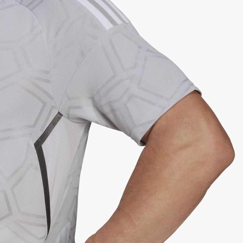 nanito_source_url:https://b2bsportswholesale.net/public/storage/productimages/21/62/3a/c0/891000/image/xlarge_clean.jpg