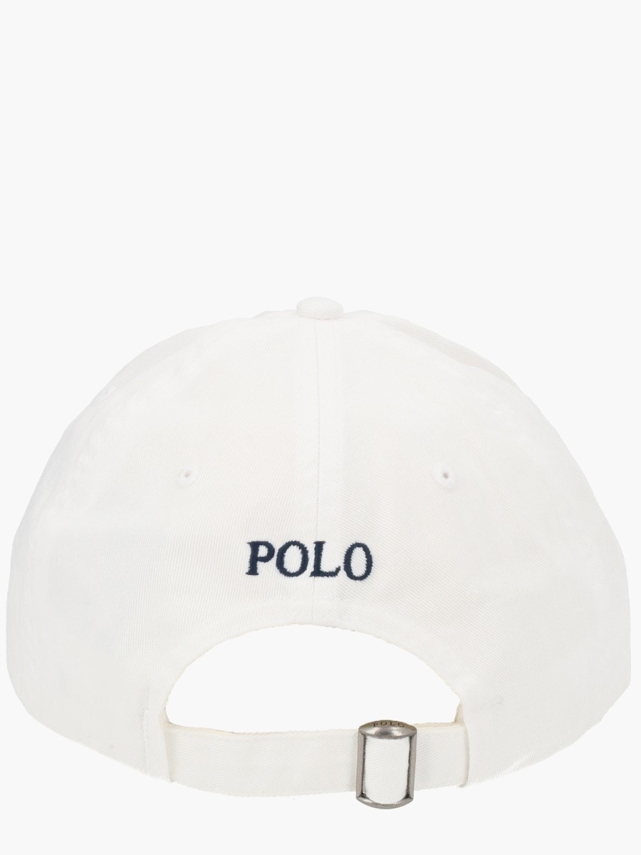 nanito_source_url:https://nokinstyle.com/2329089/baseball-hat-with-logo.jpg